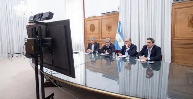 Casa Rosada abrió conversaciones con gobernadores sobre el blanqueo, pero excluyó a Pullaro